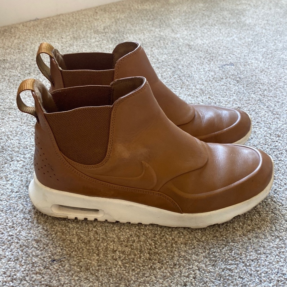 Nike sneakers size 8.5 women’s